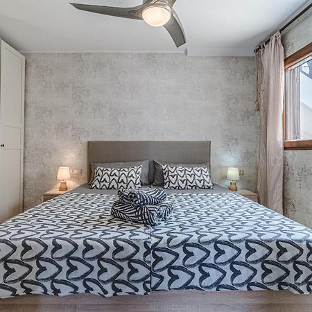 Ferienwohnung Amazing Atlantic And Breathtaking Mountains Views Acantilado de los Gigantes Exterior foto